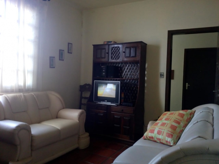 Apartamento à venda com 2 quartos, 60m² - Foto 2