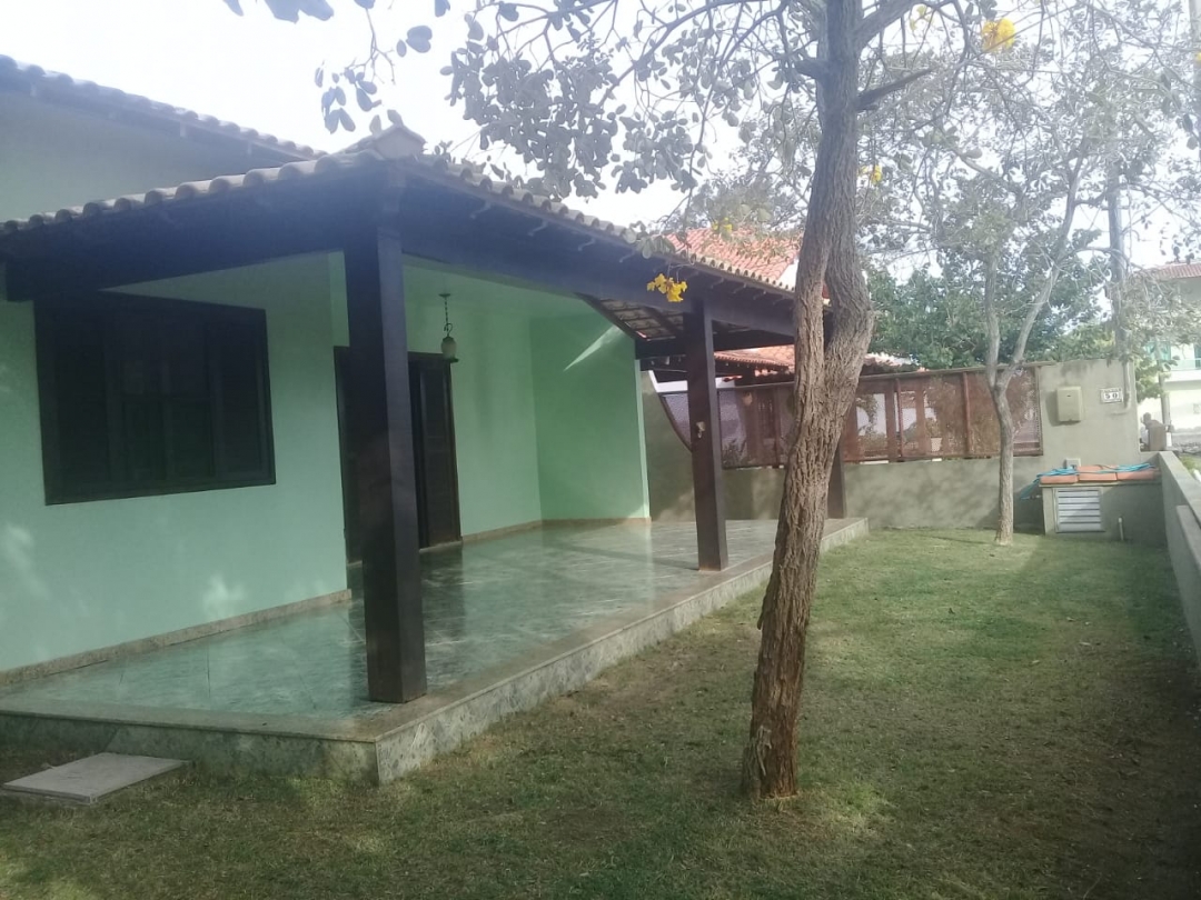 Casa de Condomínio à venda com 3 quartos, 380m² - Foto 2