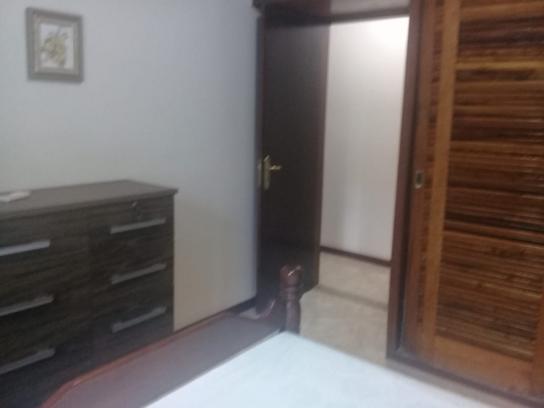 Casa de Condomínio à venda com 3 quartos, 380m² - Foto 15