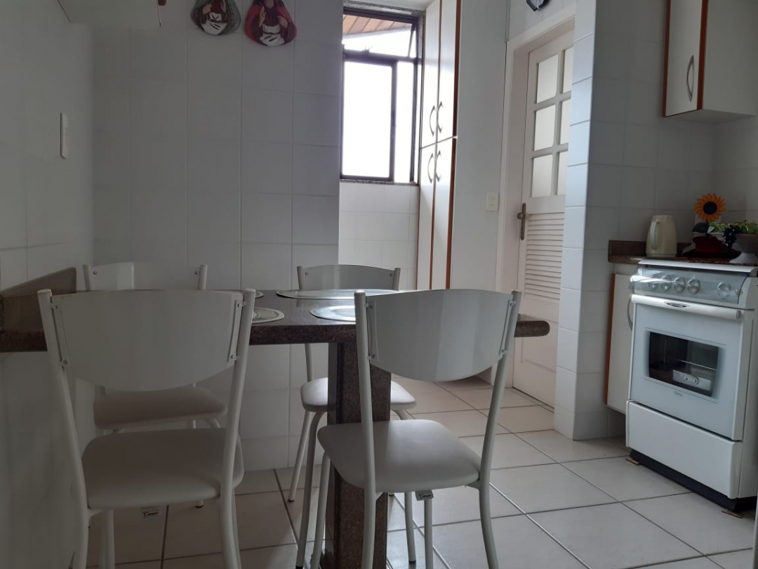 Apartamento à venda com 2 quartos, 95m² - Foto 13