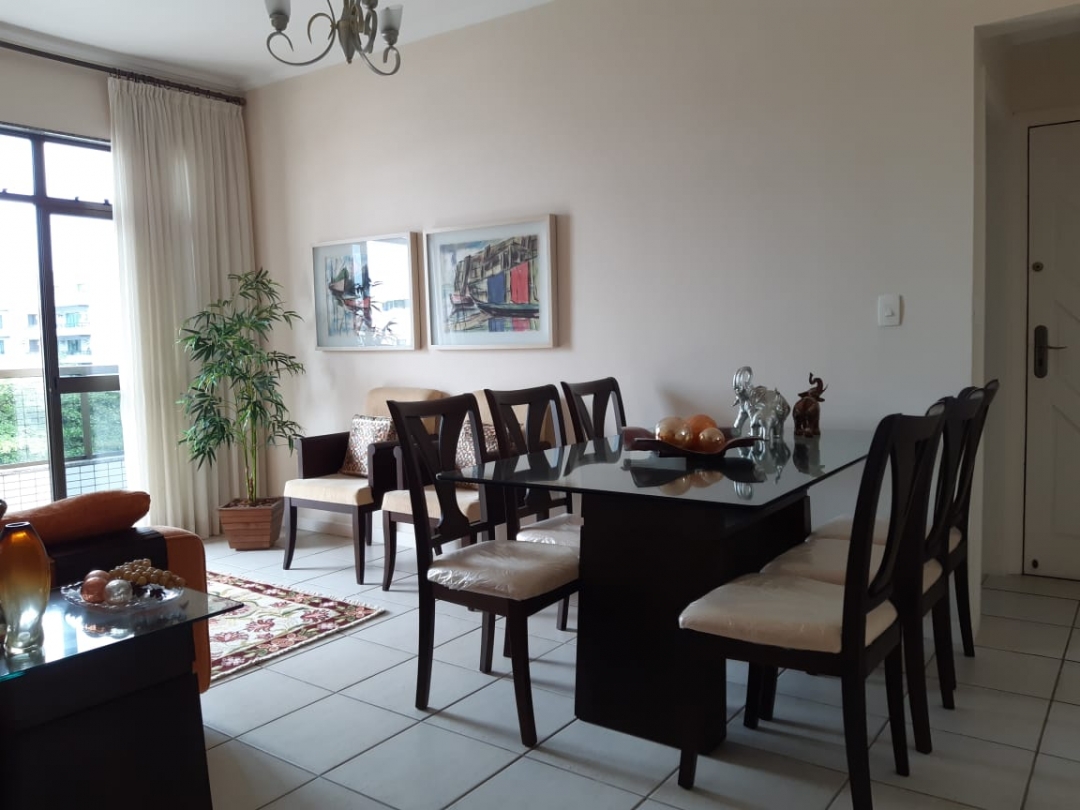 Apartamento à venda com 2 quartos, 95m² - Foto 4