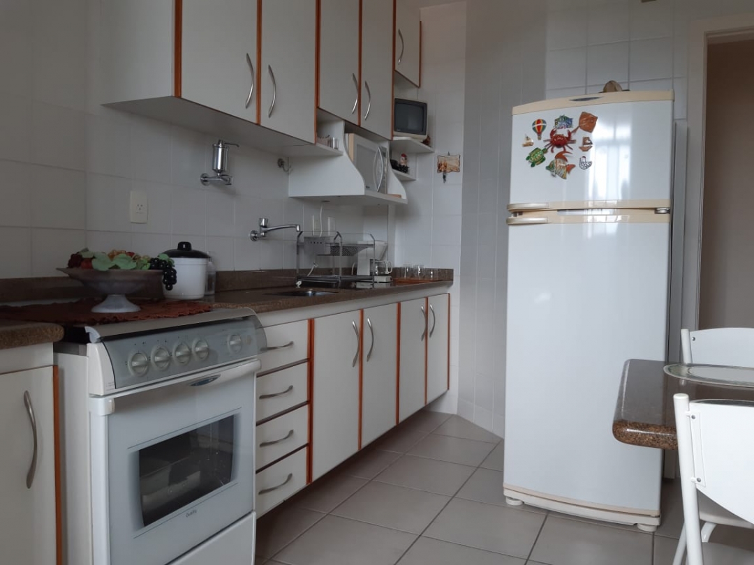 Apartamento à venda com 2 quartos, 95m² - Foto 14