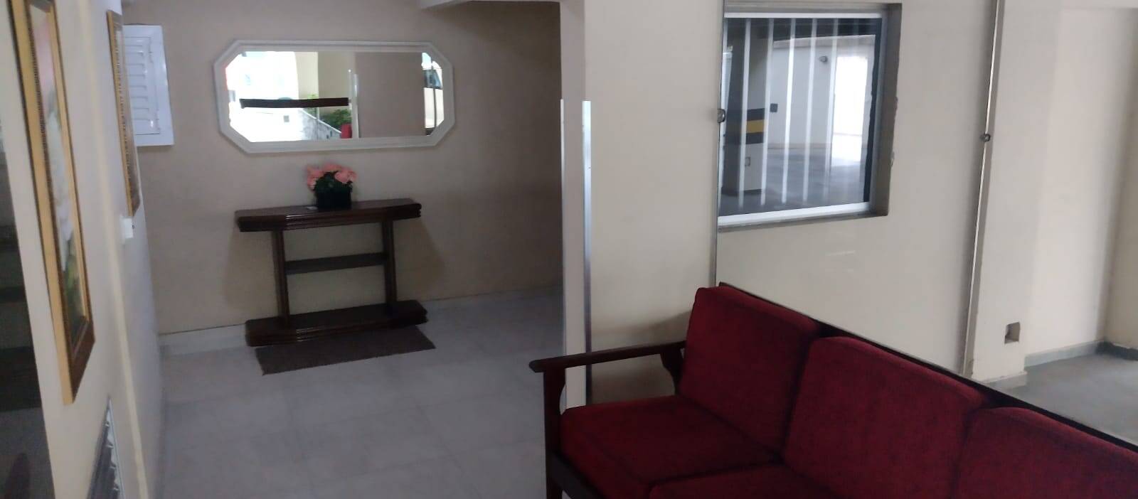 Apartamento à venda com 3 quartos, 83m² - Foto 2