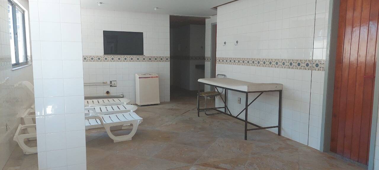 Apartamento à venda com 3 quartos, 157m² - Foto 34