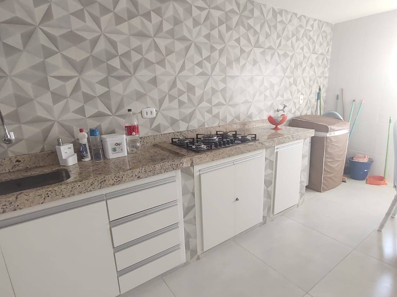 Cobertura à venda com 4 quartos, 200m² - Foto 17