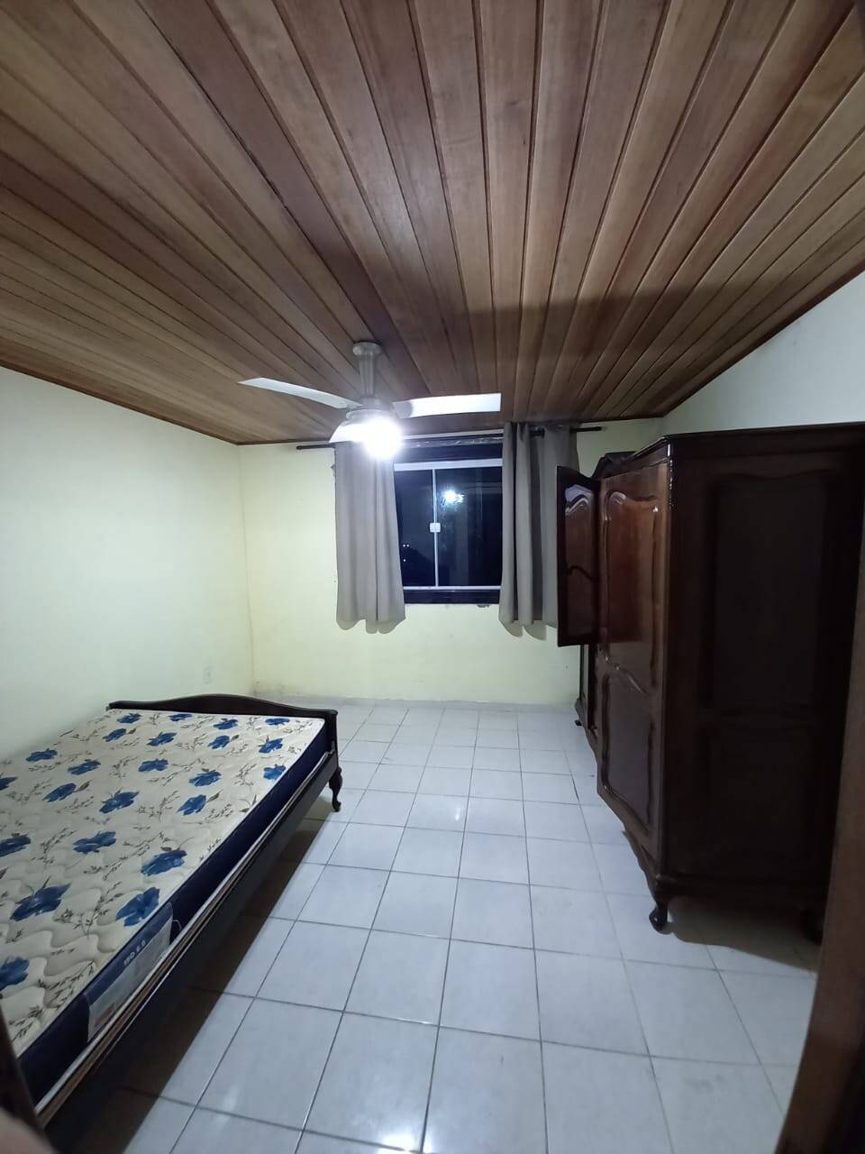 Casa de Condomínio à venda com 4 quartos, 207m² - Foto 12