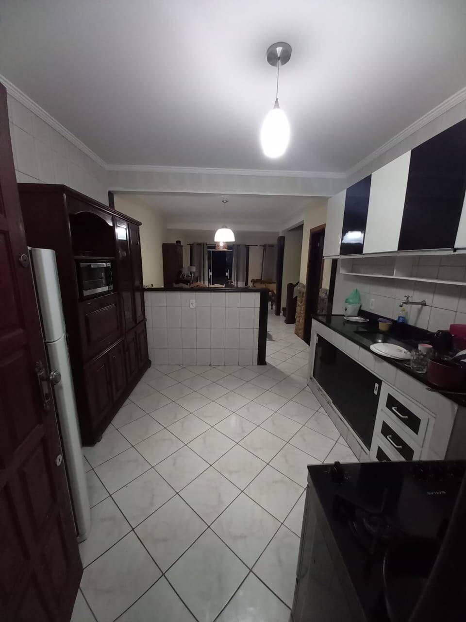 Casa de Condomínio à venda com 4 quartos, 207m² - Foto 4