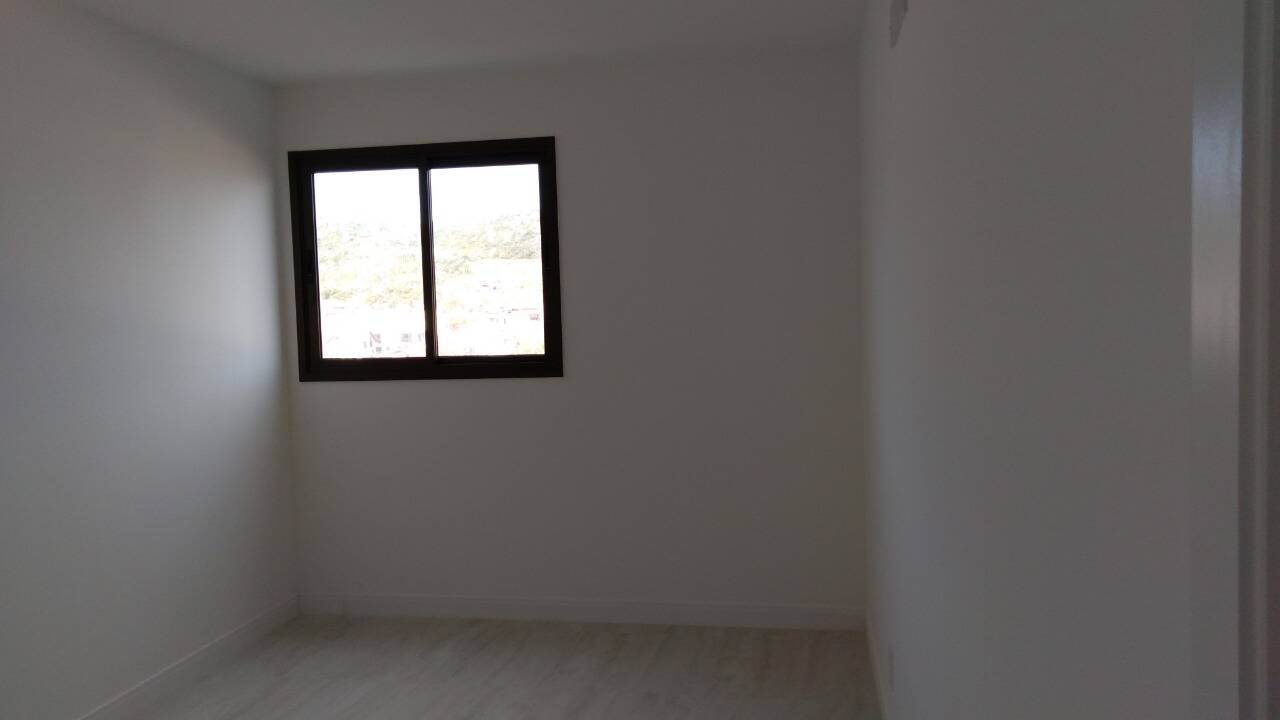 Apartamento à venda com 2 quartos, 64m² - Foto 18