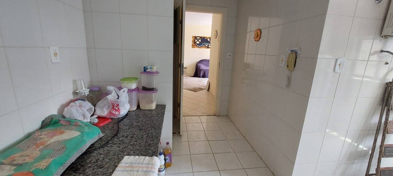 Apartamento à venda com 3 quartos, 170m² - Foto 28