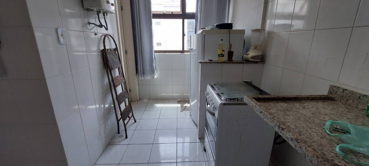 Apartamento à venda com 3 quartos, 170m² - Foto 27