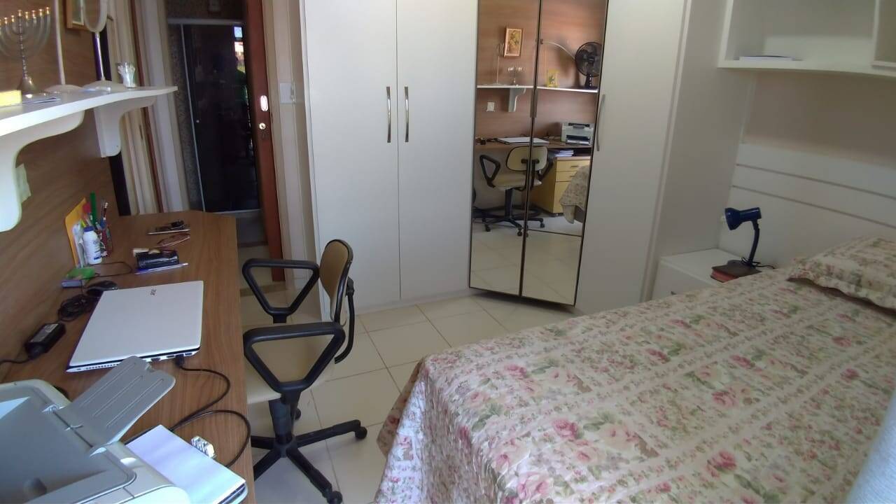 Apartamento à venda com 2 quartos, 75m² - Foto 19