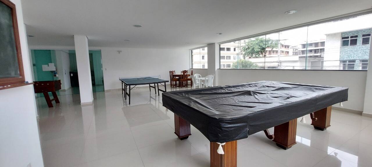 Cobertura à venda com 4 quartos, 250m² - Foto 13