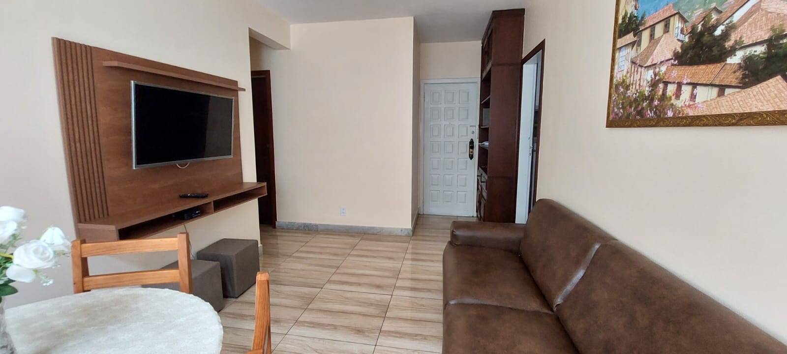 Apartamento à venda com 2 quartos, 72m² - Foto 5