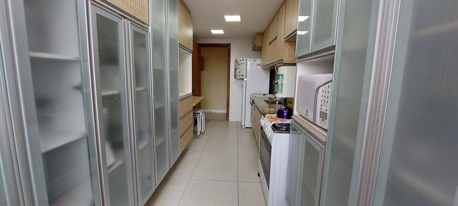 Cobertura à venda com 3 quartos, 210m² - Foto 21