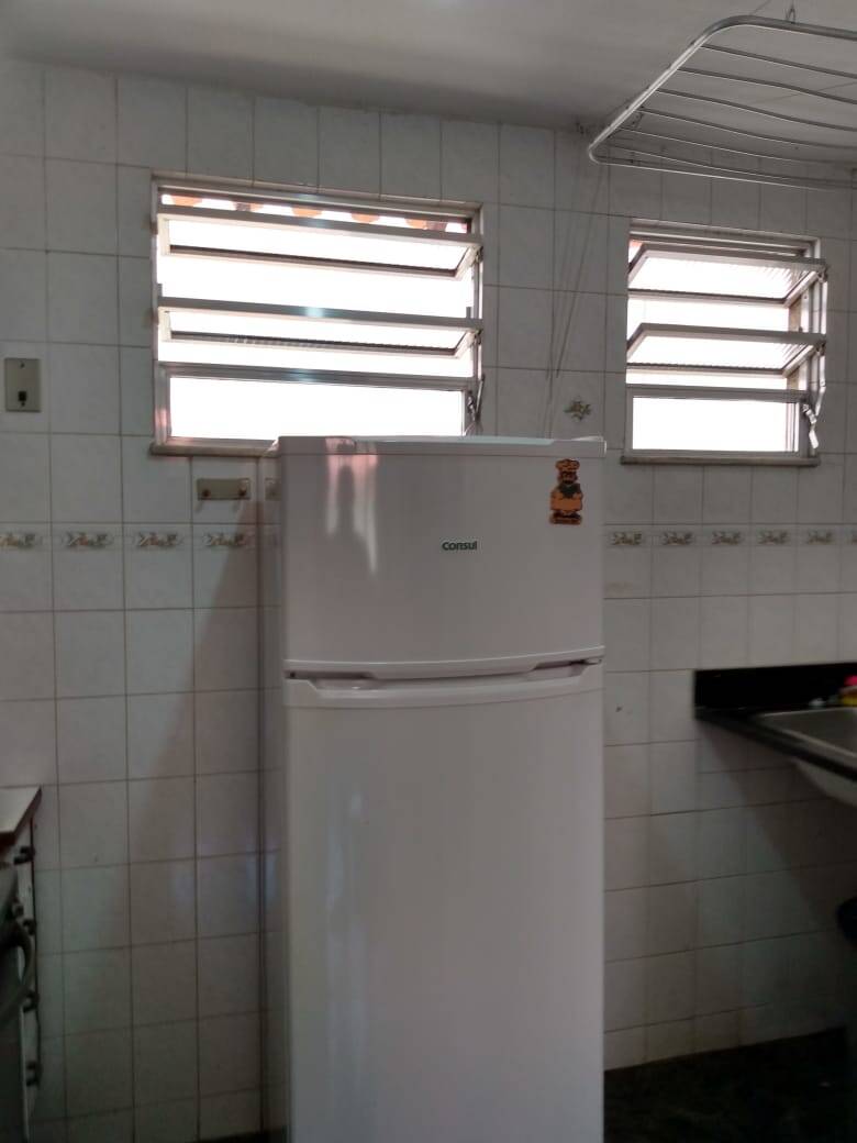 Apartamento à venda com 2 quartos, 55m² - Foto 11