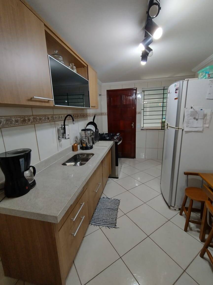 Casa à venda com 3 quartos, 115m² - Foto 13