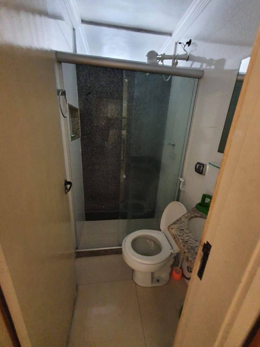 Apartamento à venda com 2 quartos, 80m² - Foto 18