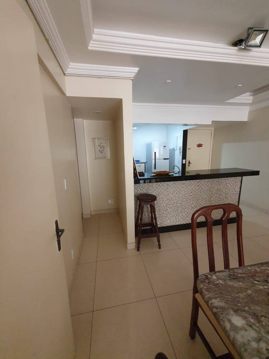 Apartamento à venda com 2 quartos, 80m² - Foto 6