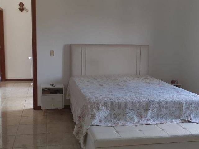 Casa de Condomínio à venda com 4 quartos, 128m² - Foto 10