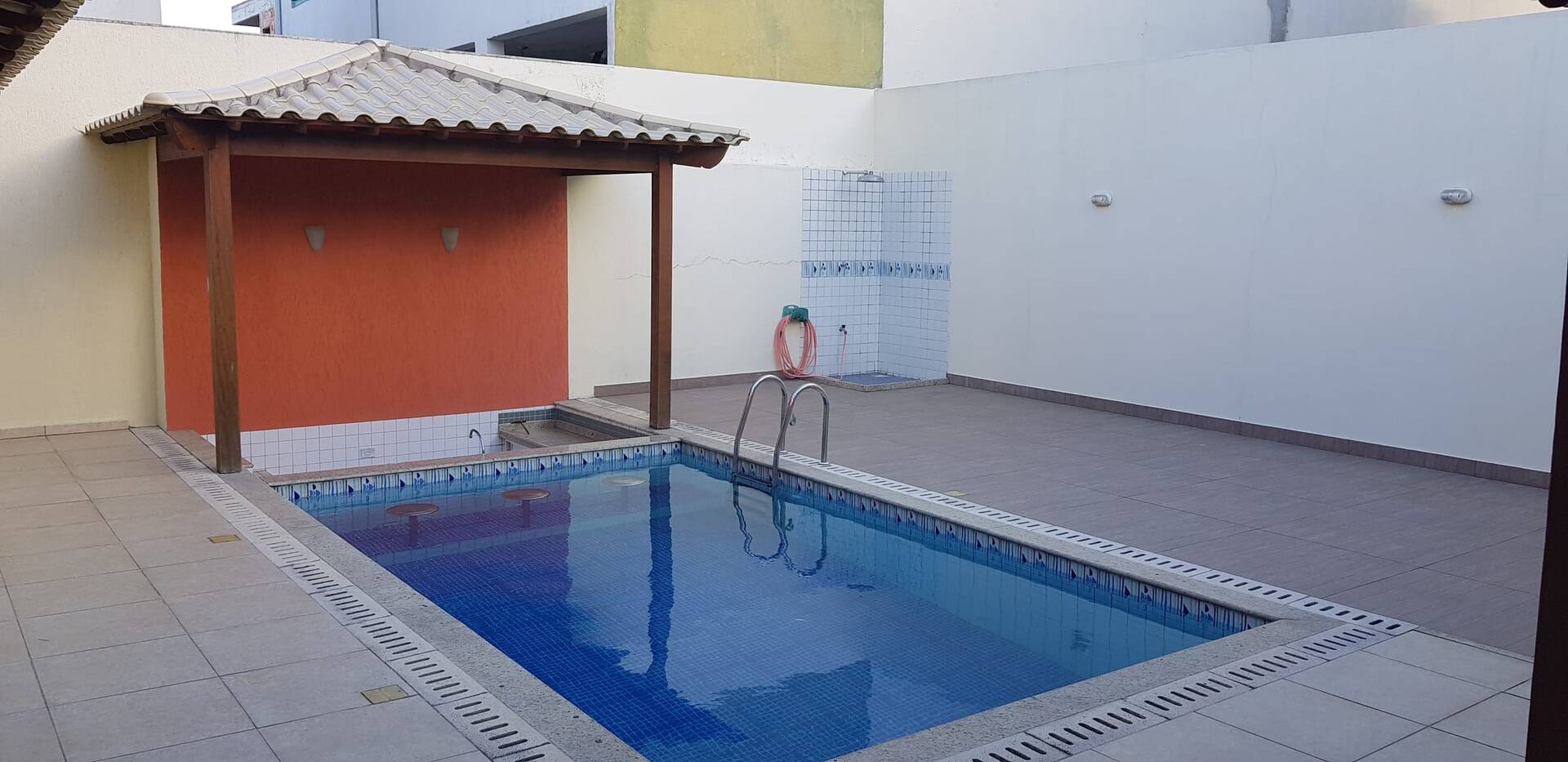 Casa de Condomínio à venda com 4 quartos, 180m² - Foto 18