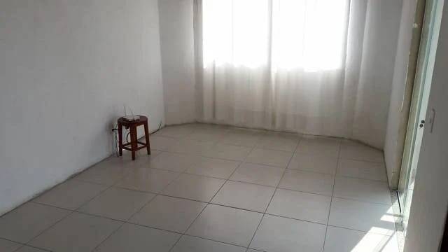 Casa de Condomínio à venda com 5 quartos, 215m² - Foto 3