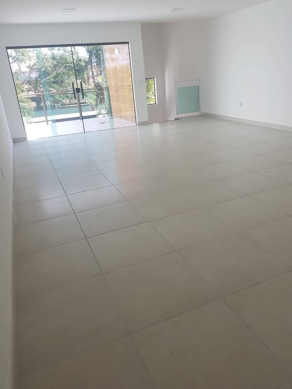 Casa à venda com 4 quartos, 197m² - Foto 4