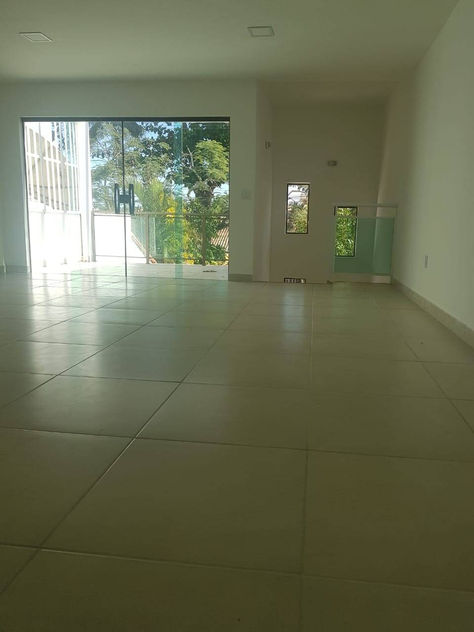 Casa à venda com 4 quartos, 197m² - Foto 3