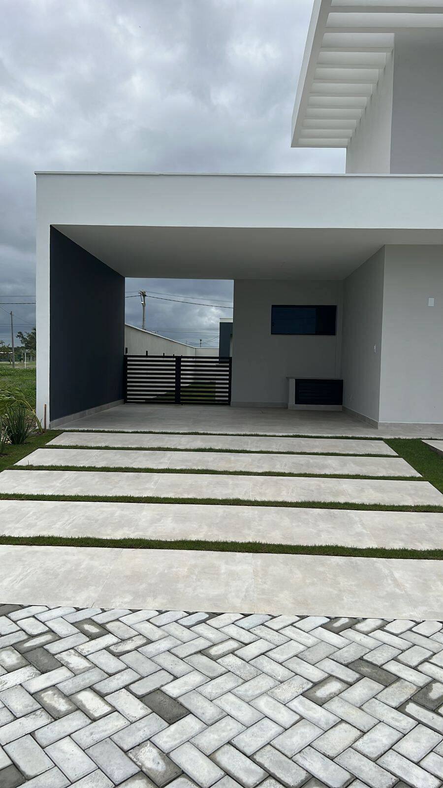 Casa de Condomínio à venda com 4 quartos, 218m² - Foto 3