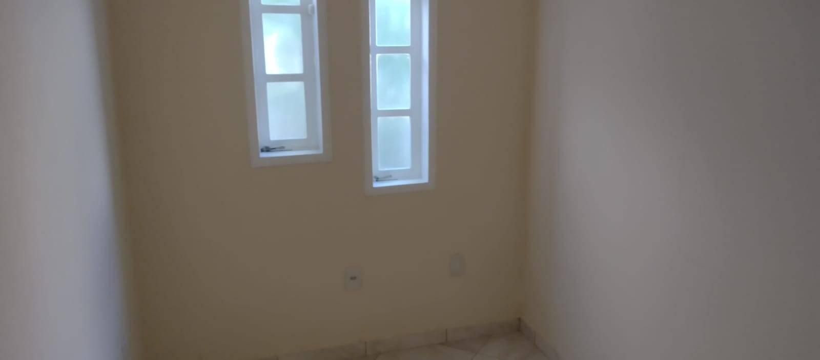 Casa à venda com 2 quartos, 160m² - Foto 14