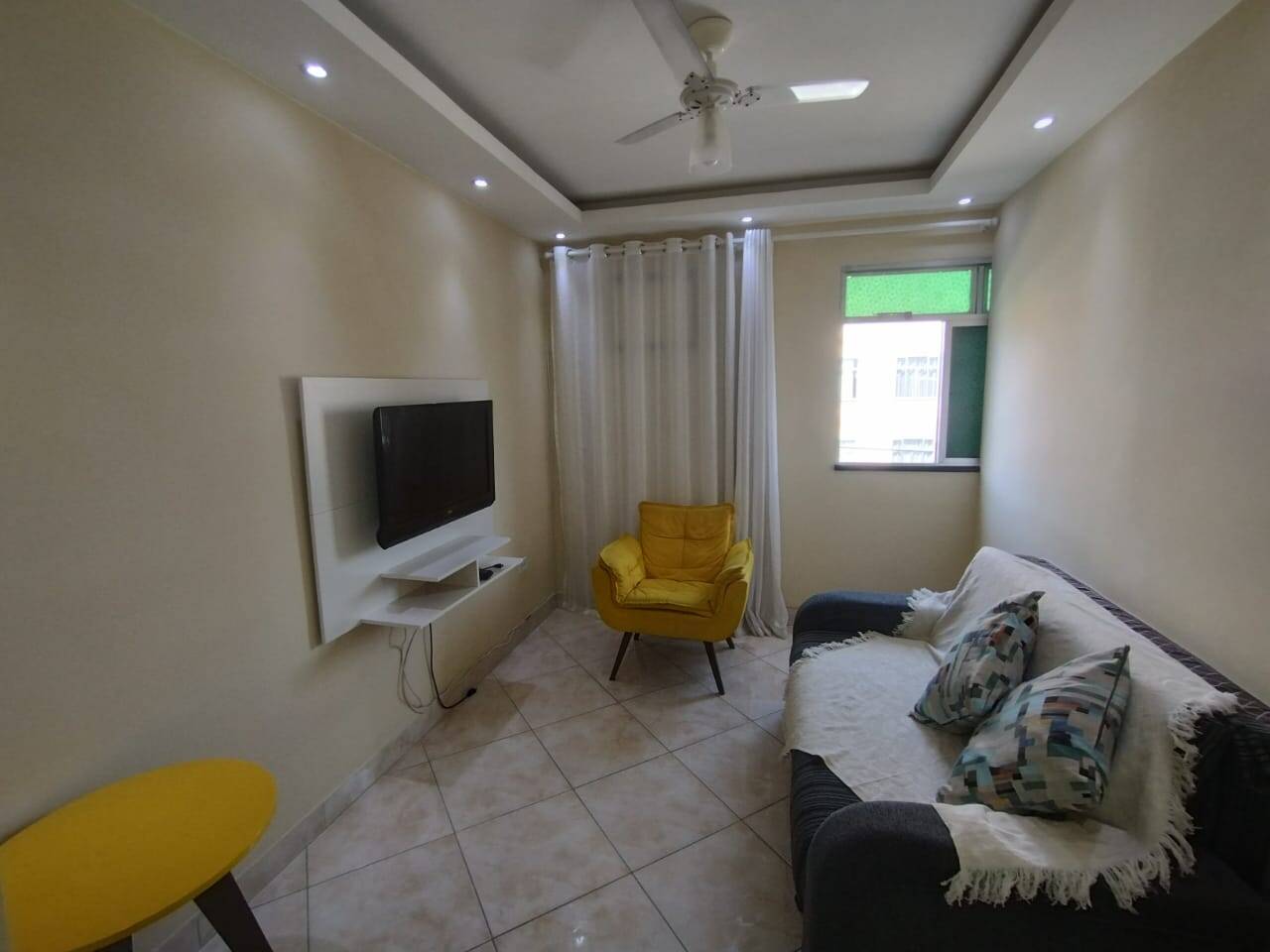 Apartamento à venda com 1 quarto, 45m² - Foto 3