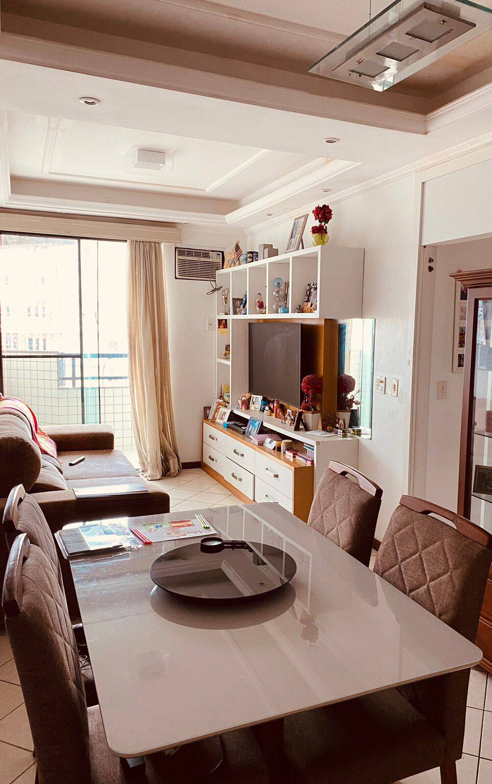 Apartamento à venda com 3 quartos, 133m² - Foto 2