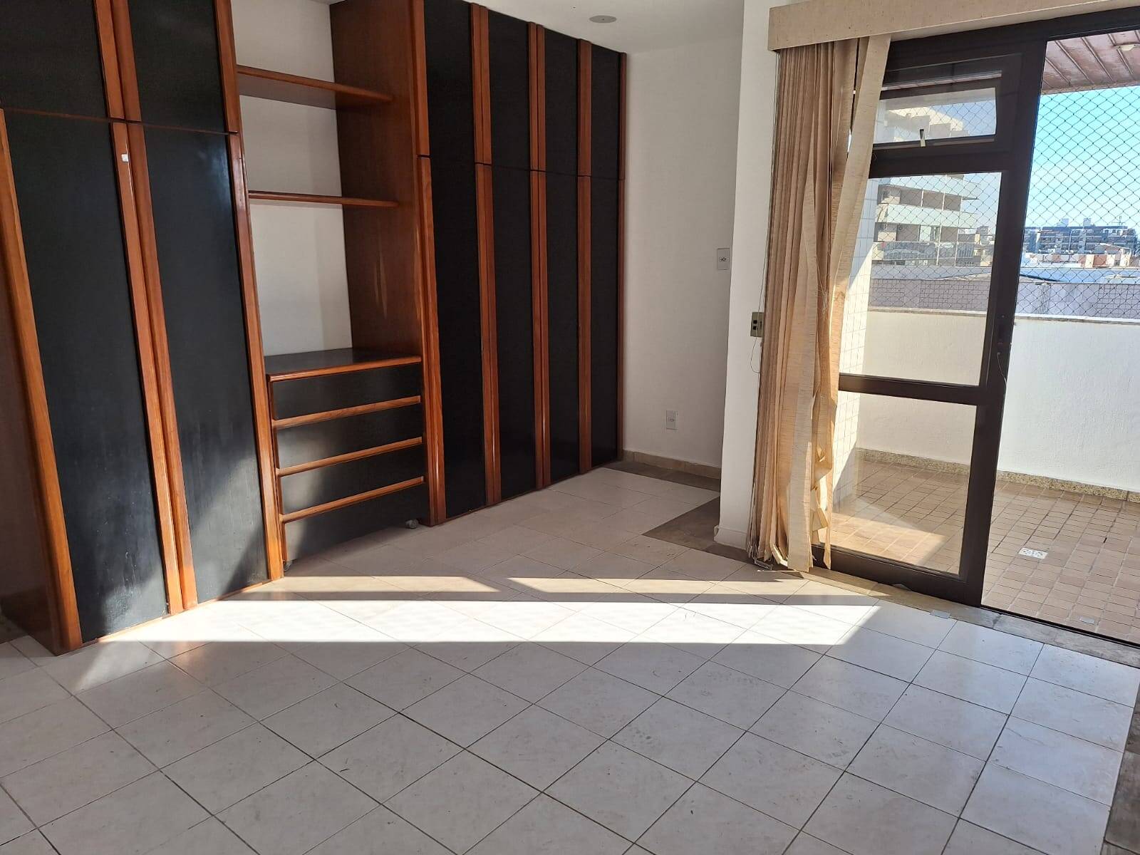 Apartamento à venda com 3 quartos, 152m² - Foto 6