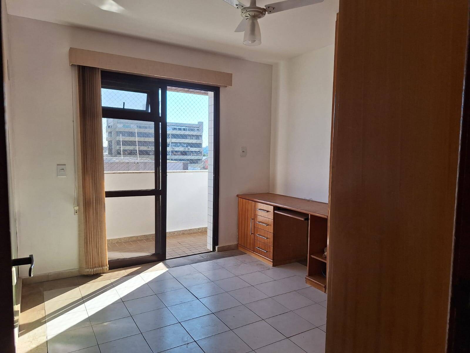 Apartamento à venda com 3 quartos, 152m² - Foto 12