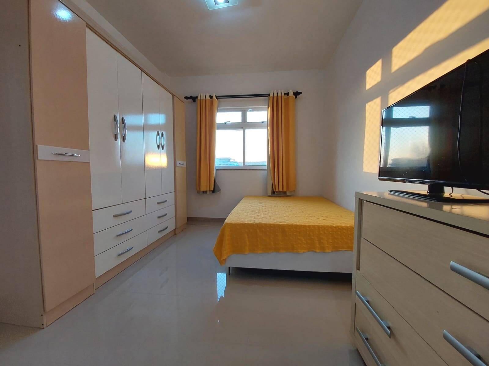 Apartamento à venda com 3 quartos, 114m² - Foto 7