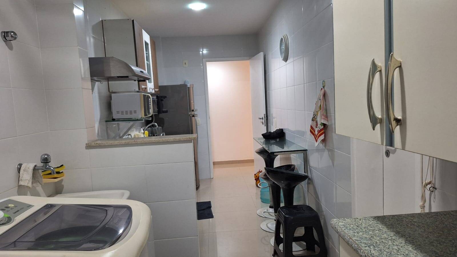 Apartamento à venda com 3 quartos, 114m² - Foto 19