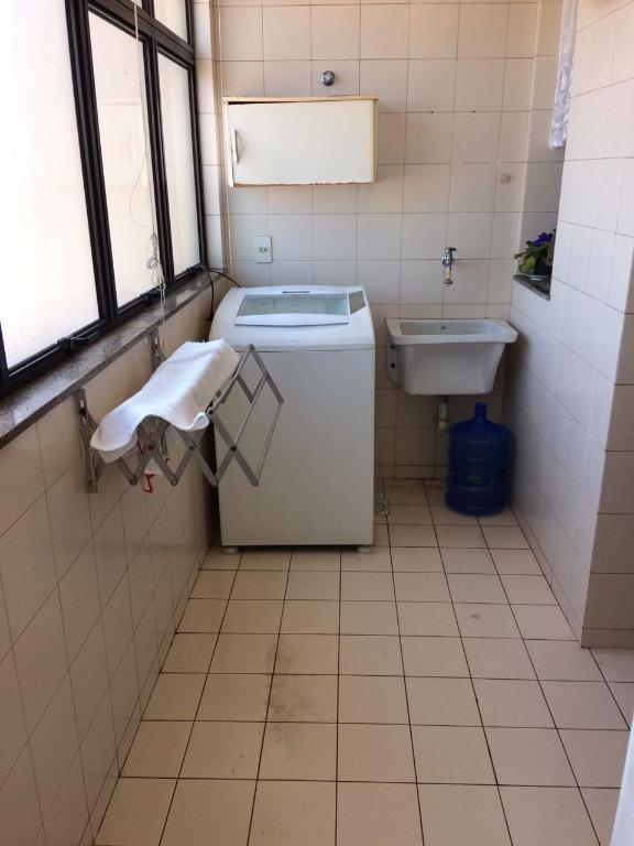 Cobertura à venda com 3 quartos, 250m² - Foto 6