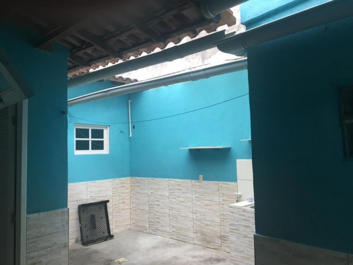 Casa à venda com 2 quartos, 170m² - Foto 10